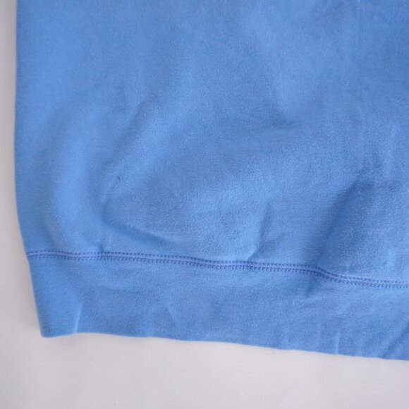 Hanes Nano Blue Cat Eye Embroidered Sweatshirt Cozy 90's Cabincore Sweater M - Picture 10 of 12